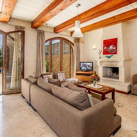 The Almonds Luxury Villa San Lawrenz Exterior foto