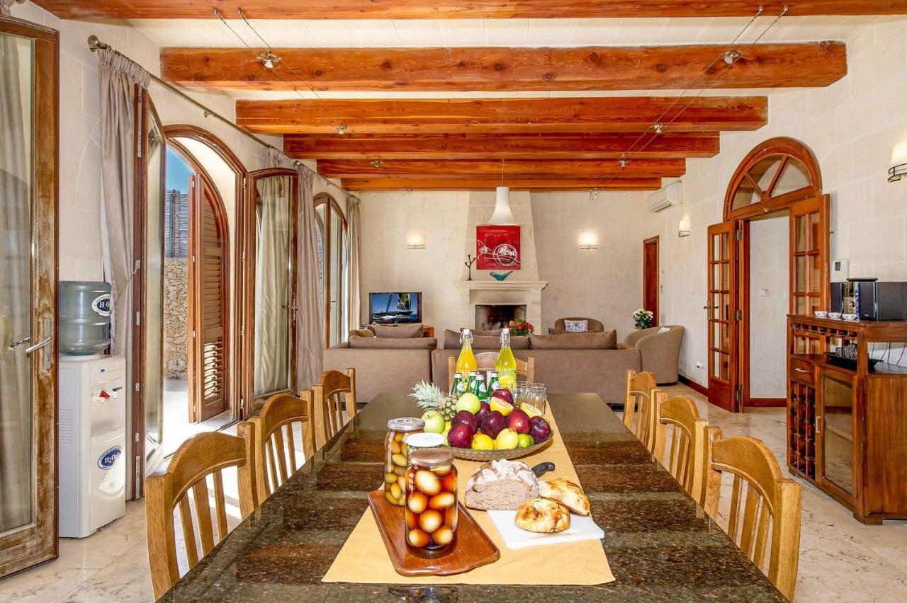 The Almonds Luxury Villa San Lawrenz Exterior foto